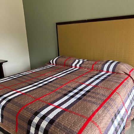 Comfort Stay Inn Куинси Екстериор снимка